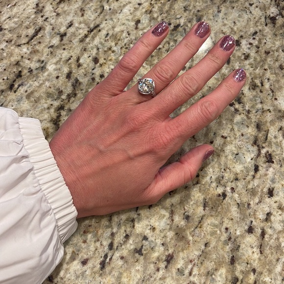 Antique 1920’s Moissanite engagement ring (Incredible). - Picture 9 of 14